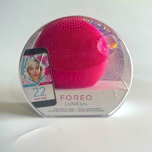 FOREO LUNA fofo Color: Fuchsia